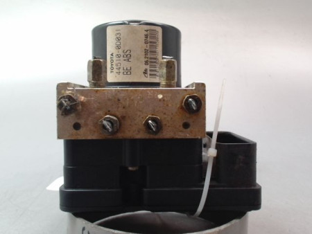 UNITE HYDRAULIQUE ABS TOYOTA YARIS II Phase 1 2005-2009