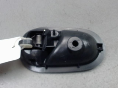 POIGNEE INTERIEURE PORTE ARRIERE GAUCHE DACIA SANDERO II Phase 1 2012-...