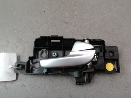 POIGNEE INTERIEURE PORTE AVANT DROIT FORD MONDEO SW 2007-