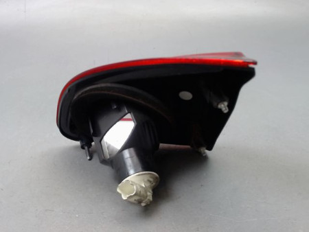 FEU ARRIERE INTERIEUR GAUCHE NISSAN QASHQAI +2 I Phase 2 LONG 2010-2014
