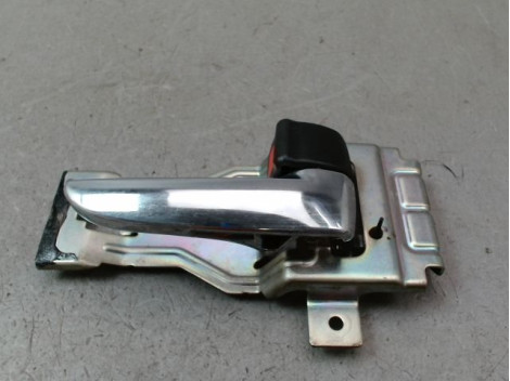 POIGNEE INTERIEURE PORTE AVANT DROIT MAZDA BT-50