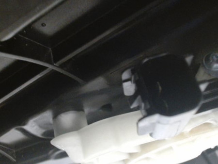 MECANISME+MOTEUR LEVE-GLACE AVANT DROIT FORD PUMA