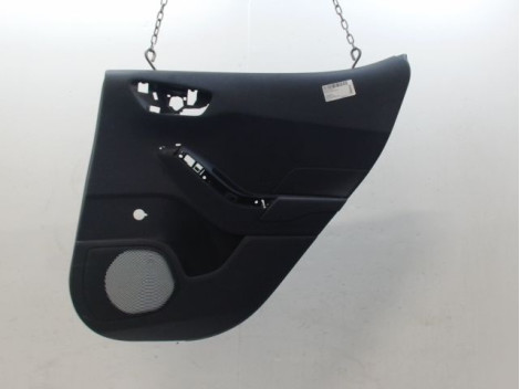 GARNITURE PORTE ARRIERE DROIT FORD FIESTA 2010-