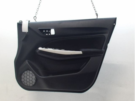 GARNITURE PORTE AVANT DROIT SUZUKI SWIFT