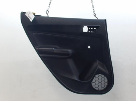 GARNITURE PORTE ARRIERE GAUCHE SUZUKI SWIFT