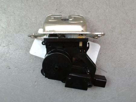 SERRURE HAYON  SUZUKI SWIFT