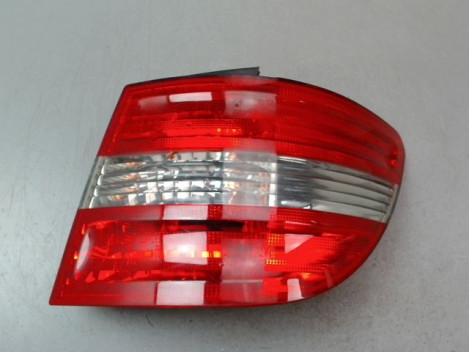 FEU ARRIERE DROIT MERCEDES CLASSE B MONOSP. I Phase 1 (245) 2005-2008