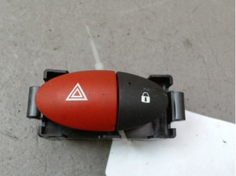 BOUTON DE WARNING RENAULT TWINGO II Phase 2 2011-2014