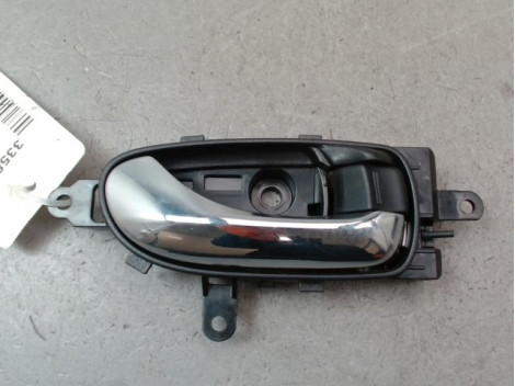POIGNEE INTERIEURE PORTE AVANT DROIT NISSAN LEAF 2011-...