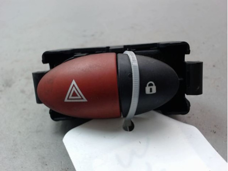 BOUTON DE WARNING RENAULT TWINGO II Phase 1 2007-2011