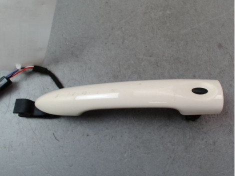 POIGNEE EXTERIEURE PORTE AVANT GAUCHE RENAULT CAPTUR Phase 1 2013-...