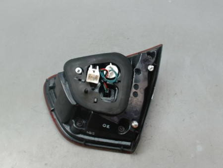 FEU ARRIERE INTERIEUR GAUCHE KIA RIO 2005-