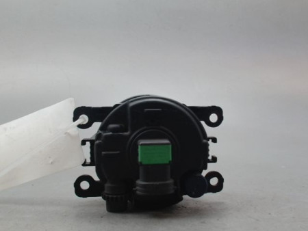 PHARE ANTIBROUILLARD AVANT DROIT SUZUKI SWIFT