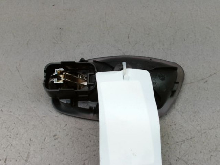 POIGNEE INTERIEURE PORTE ARRIERE DROIT RENAULT CAPTUR Phase 1 2013-...
