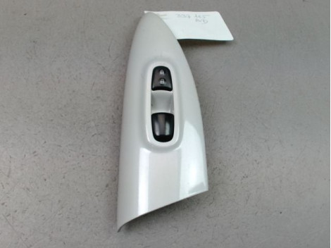 COMMANDE LEVE-GLACE PORTE AVD NISSAN JUKE Phase 2 2014-...