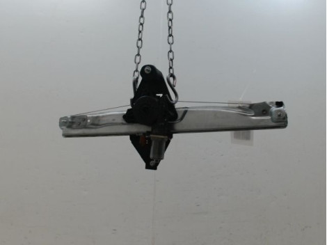 MECANISME+MOTEUR LEVE-GLACE AVANT DROIT DACIA SANDERO 2008-