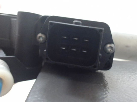 MECANISME+MOTEUR LEVE-GLACE AVANT GAUCHE OPEL CORSA IV Phase 2 (D) 2011-2015
