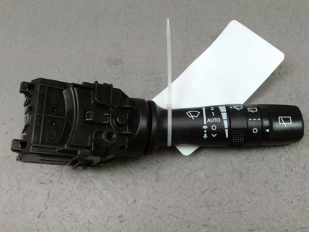 COMMANDE ESSUIE GLACE KIA RIO 2005-