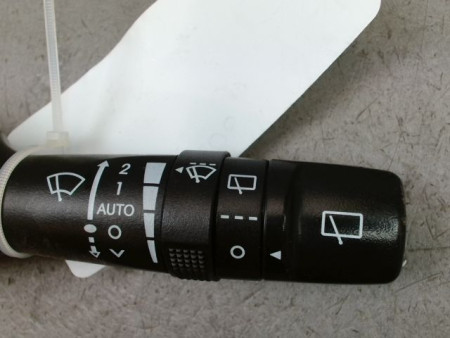 COMMANDE ESSUIE GLACE KIA RIO 2005-