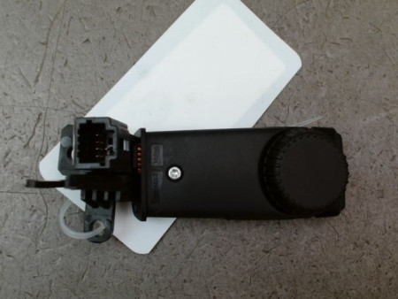 COMMANDE AUTORADIO RENAULT CLIO