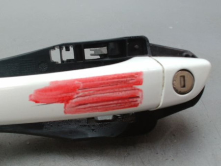 POIGNEE EXTERIEURE PORTE AVANT GAUCHE PEUGEOT 308 SW 2008-