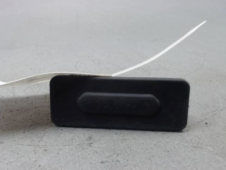 POIGNEE EXTERIEURE HAYON DACIA SANDERO 2008-