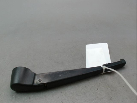 BRAS ESSUIE-GLACE ARRIERE MERCEDES CLASSE A 2004-