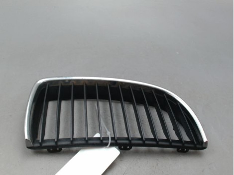 GRILLE CALANDRE DROIT BMW SERIE 3 BERL. V Phase 1 (E90) 2005-2008