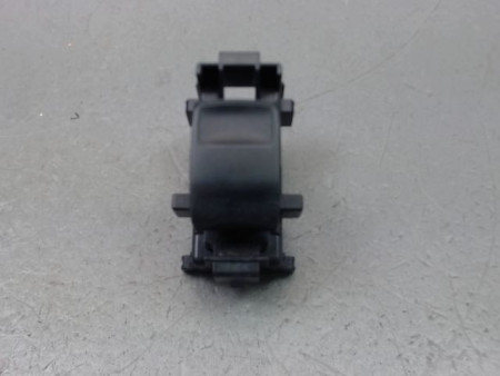 COMMANDE LEVE-GLACE PORTE AVD TOYOTA YARIS 2005-