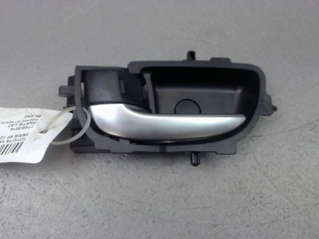 POIGNEE INTERIEURE PORTE ARRIERE GAUCHE TOYOTA YARIS 2005-