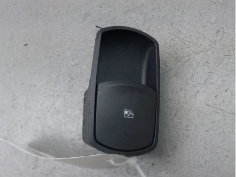 COMMANDE LEVE-GLACE PORTE AVD OPEL CORSA IV Phase 1 (D) 2006-2010