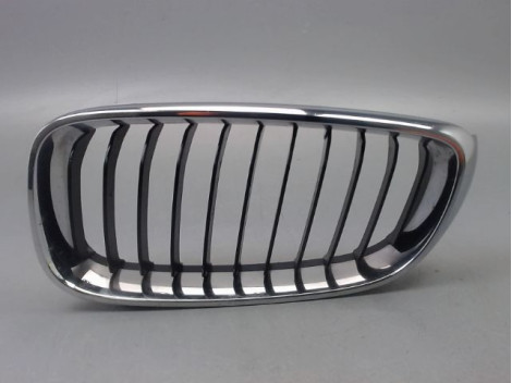 GRILLE CALANDRE GAUCHE BMW SERIE 3 BERL. VI (F30/F80) 2011-...