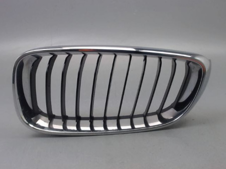 GRILLE CALANDRE GAUCHE BMW SERIE 3 BERL. VI (F30/F80) 2011-...