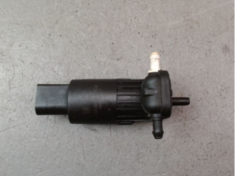 POMPE LAVE-GLACE AVANT OPEL CORSA 2010-