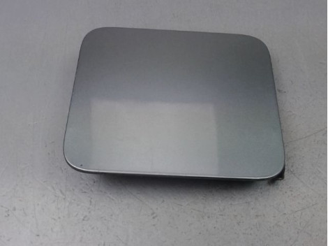 VOLET DE TRAPPE CARBURANT NISSAN CUBE