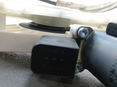 MECANISME+MOTEUR LEVE-GLACE AVANT GAUCHE MERCEDES CLASSE CLA BERL. PHASE 1 (117) 2013-...
