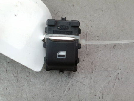 COMMANDE LEVE-GLACE PORTE ARD FORD FOCUS 2008-