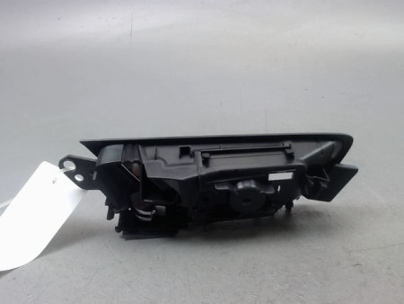 POIGNEE INTERIEURE PORTE AVANT DROIT FORD FOCUS 2008-