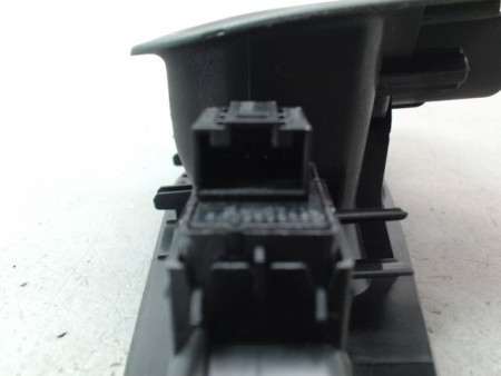 COMMANDE LEVE-GLACE PORTE ARD SEAT LEON 2009-