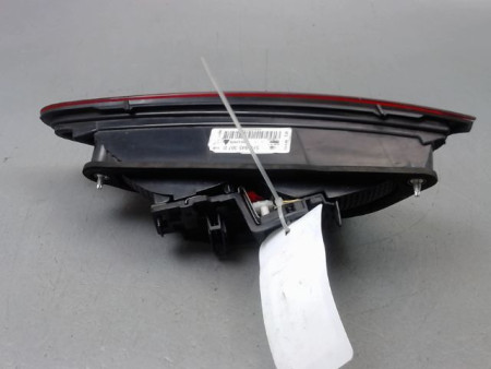 FEU ARRIERE INTERIEUR GAUCHE SEAT LEON 2009-