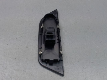 COMMANDE LEVE-GLACE PORTE ARG BMW X1