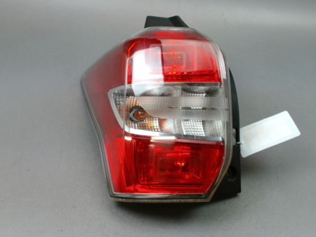FEU ARRIERE GAUCHE  SUBARU FORESTER
