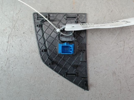 BOUTON DE WARNING VOLKSWAGEN POLO 2009-