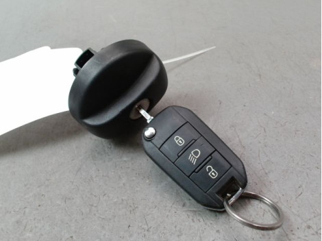BOUCHON RESERVOIR A CARBURANT PEUGEOT 2008 Phase 1 2013-...
