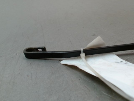 BRAS ESSUIE-GLACE AVANT DROIT DACIA SANDERO I 2008-2012