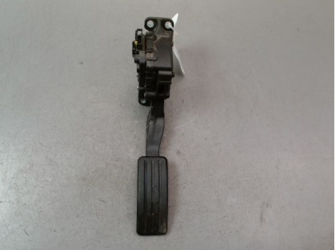 PEDALE ACCELERATEUR DACIA SANDERO I 2008-2012