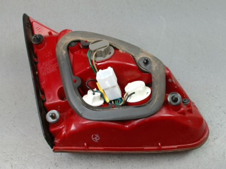 FEU ARRIERE INTERIEUR DROIT KIA CEE´D 2007-