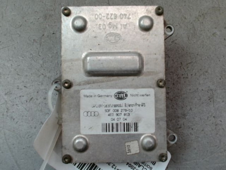 BOITIER XENON PHARE DROIT AUDI A8 2002-2007