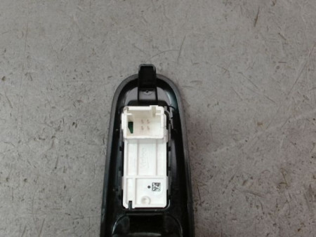 COMMANDE LEVE-GLACE PORTE ARD CITROEN C3 2009-