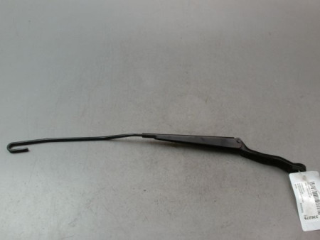 BRAS ESSUIE-GLACE AVANT GAUCHE PEUGEOT 206 + 2009-2013
